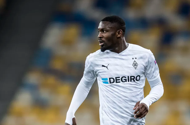 并且和球员 并且和球员