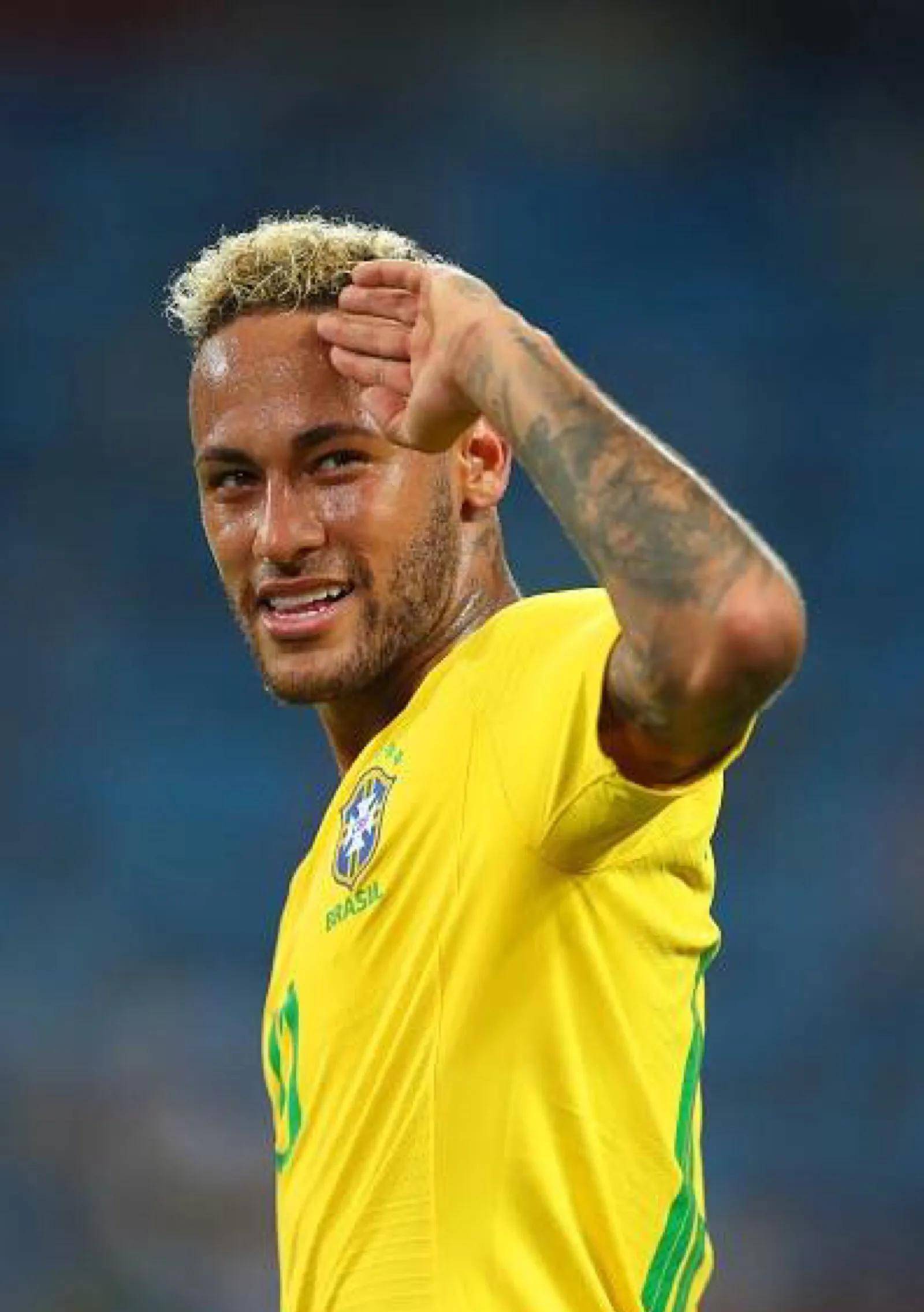 队在前场的 队在前场的