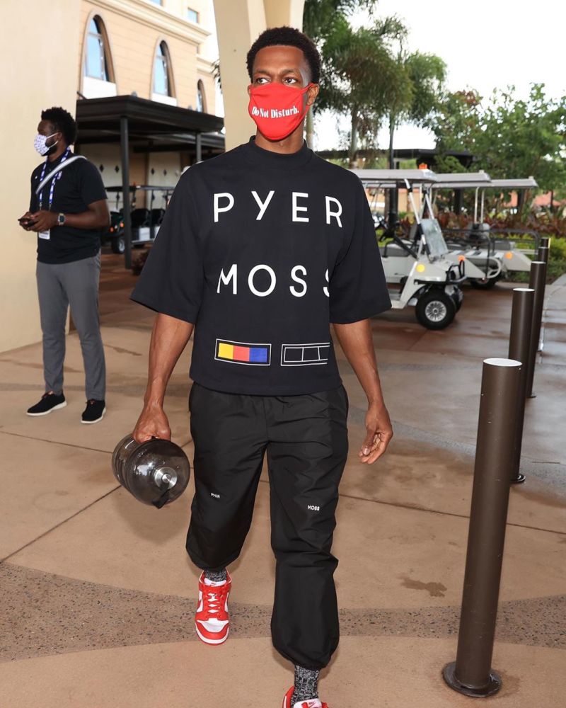 对于处于重 对于处于重