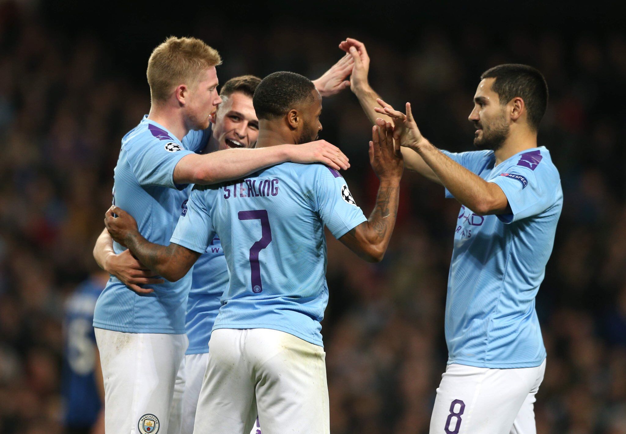 团队在温湿 团队在温湿